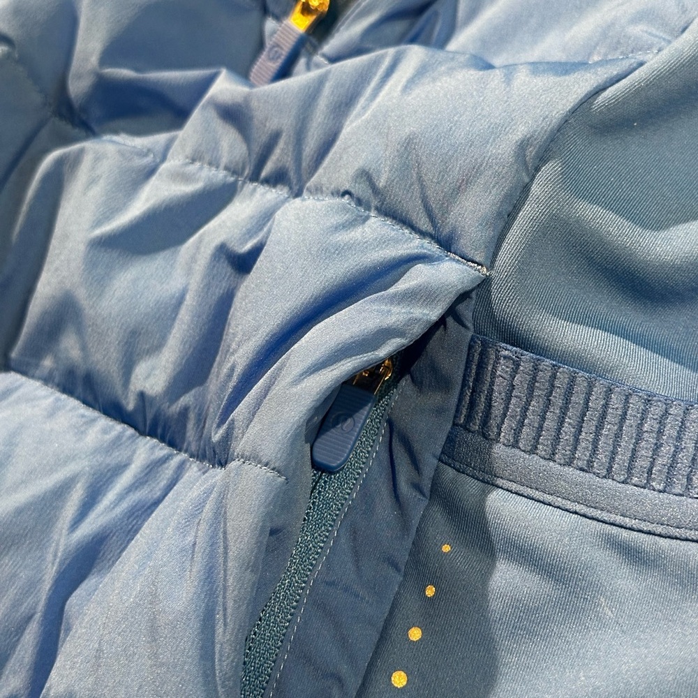 lululemon athletica Blue Women's Jacket - Picture 4 of 11